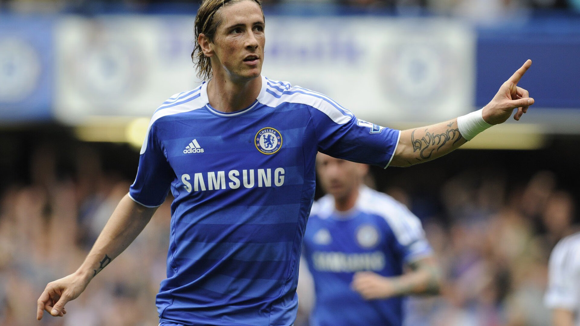 俱乐部加大青训投入，设立专项基金支持青少年成长，普通青训俱乐部方向